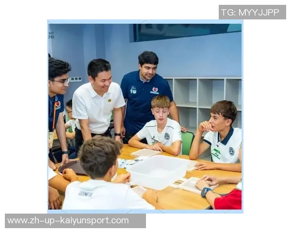 足球与英语的完美结合助力青少年全面发展与国际交流